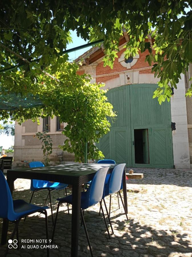 Les Pierrades En Camargue Villa Vauvert Dış mekan fotoğraf